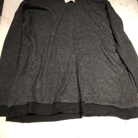 Laura B Sweater - Picture 4 of 8